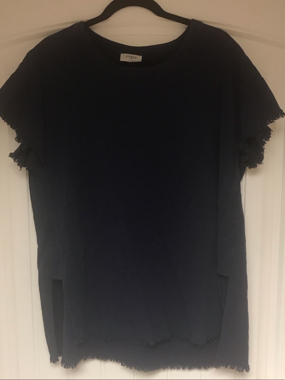 Umgee Navy Short Sleeve Frayed Edge Tee